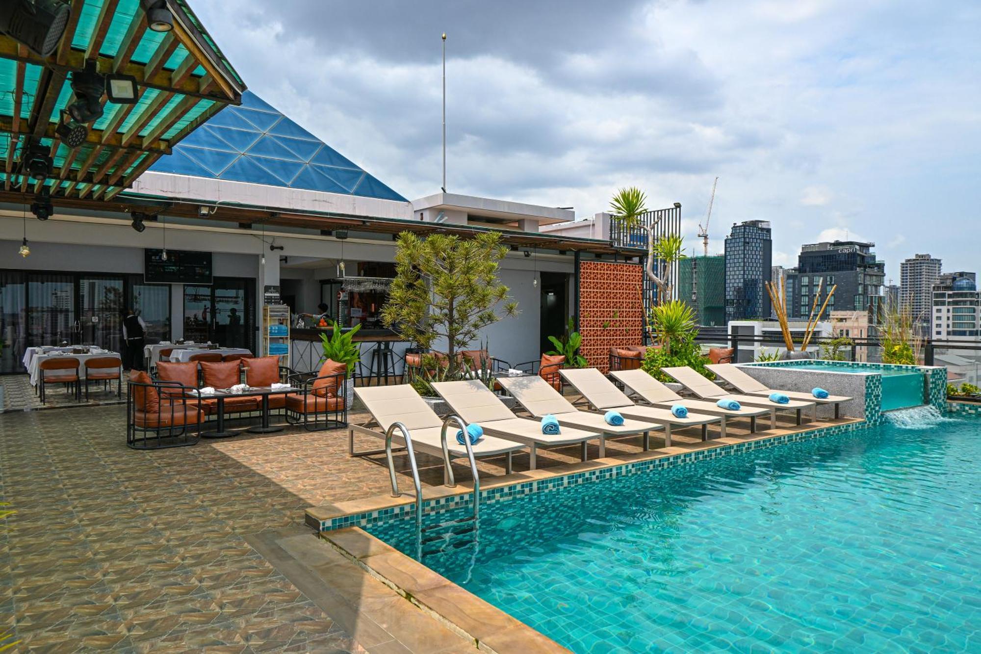 Phnom Penh 51 Hotel & Residences Εξωτερικό φωτογραφία